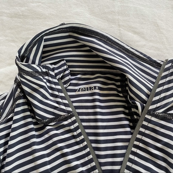 Zella long sleeve shirt - Picture 2 of 4